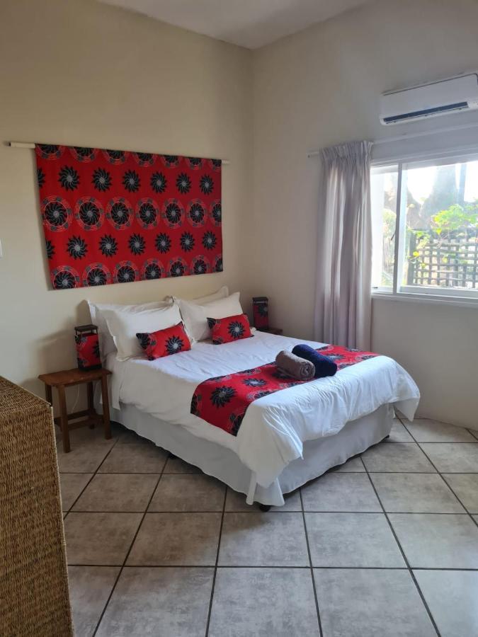 Planet Scuba Bed And Breakfast Понта до Оуро Екстериор снимка